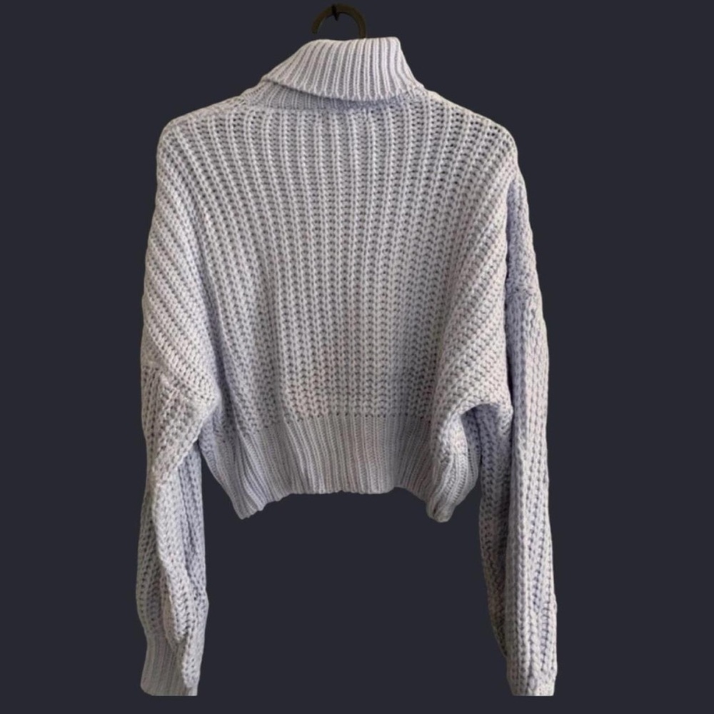 Chunky Knit TurtleNeck Sweater